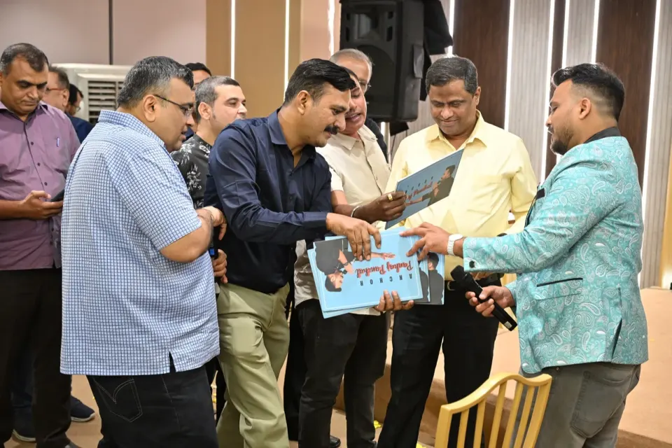 Recognising the team, Founder’s Day